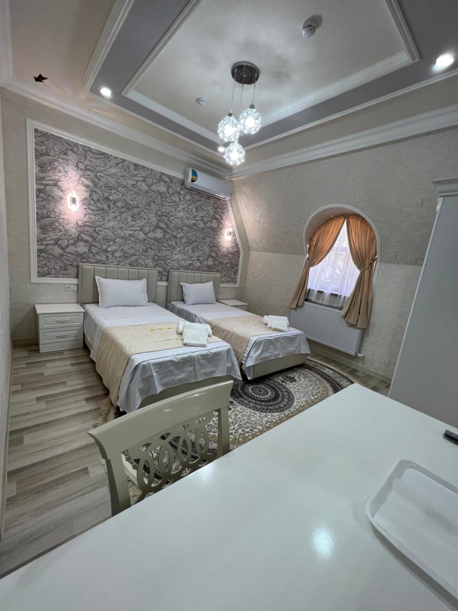 Hotel Diplomat Premium Samarkand Esterno foto